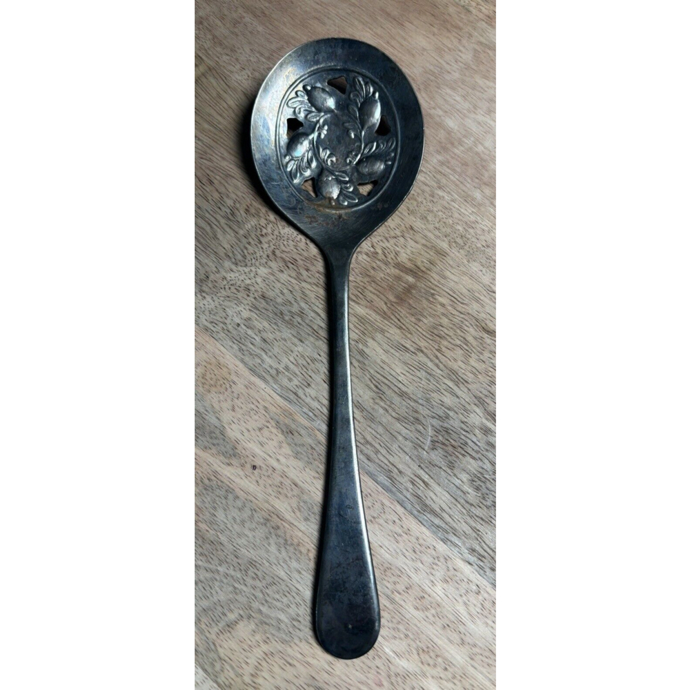 Beautiful Vintage SHEFFIELD ENGLAND SLOTED PIERCED SPOON Silver Plated